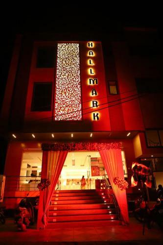 Hotel Hallmark