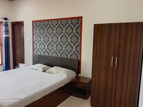 Hotel Kushmanda Greens