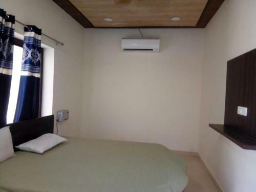 Hotel Kushmanda Greens