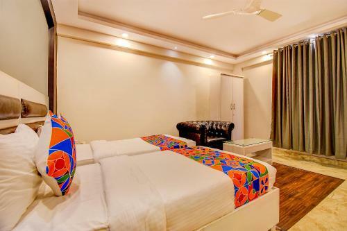 Fabhotel Srk Platinum Inn