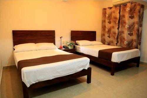 Charly Hotel