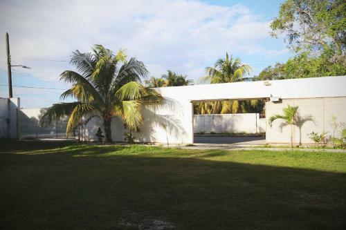 Charly Hotel