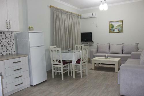 "like Home" Apartments