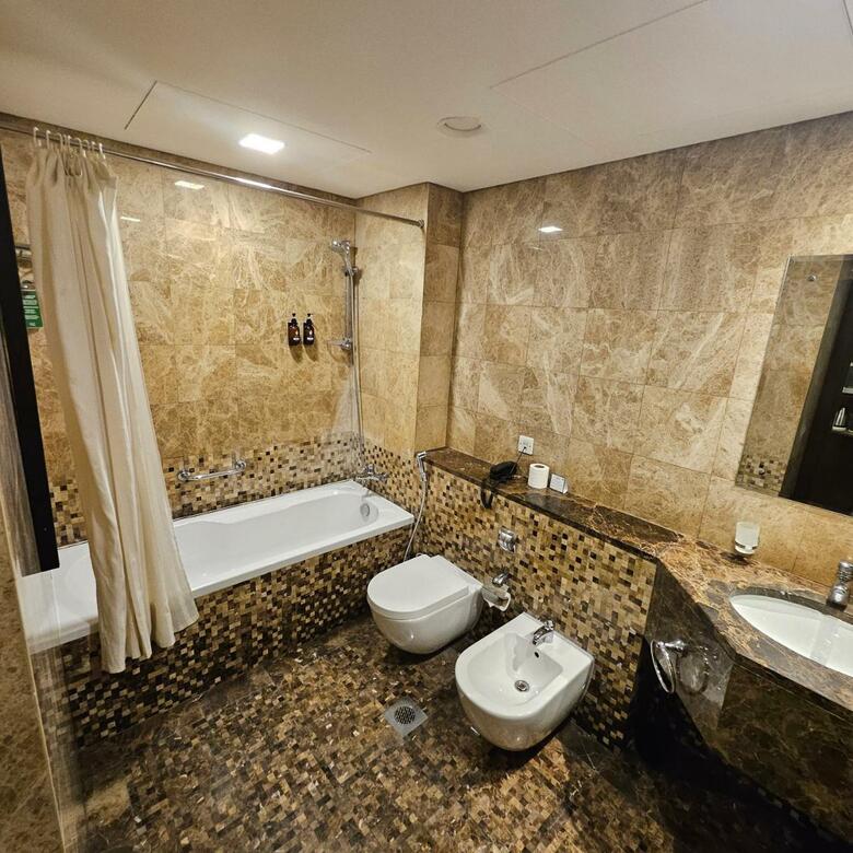 Tulip Creek Hotel Apartments