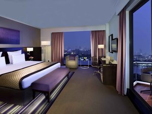 Hotel Pullman Dubai Creek City Centre