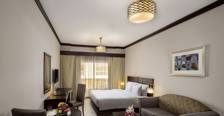 Savoy Crest Hotel Apartment