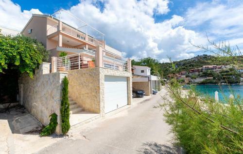 Apartment Antana II