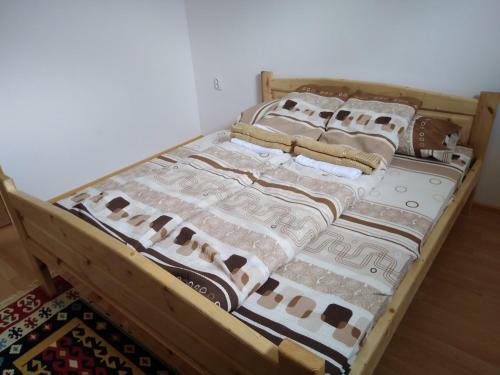 Apartmani Mom?ilo