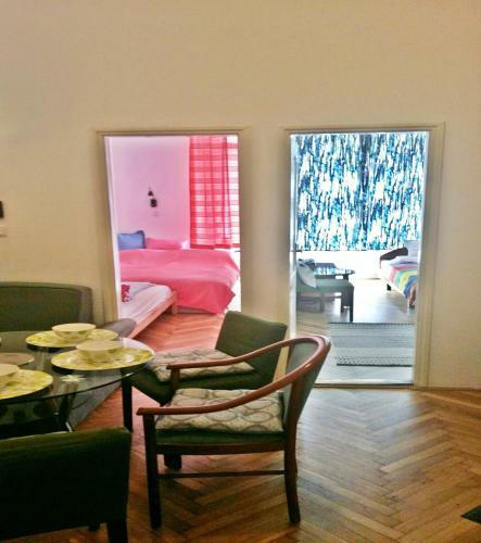 Danube Bridge Apartments