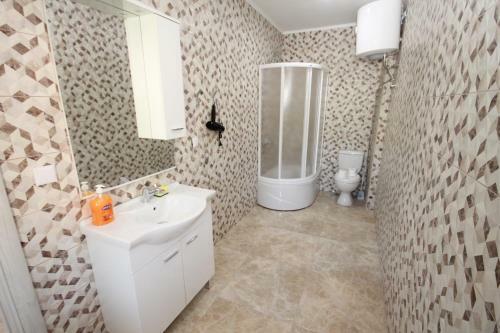 Apartment With Pool Tomic Boka Bay