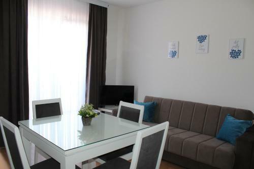 Petroski Apartments