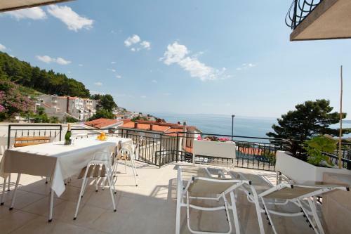 Sea View Apartments Milenko