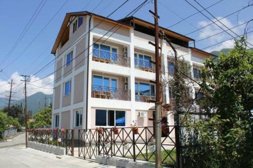 Hostal Guest House Zvanba