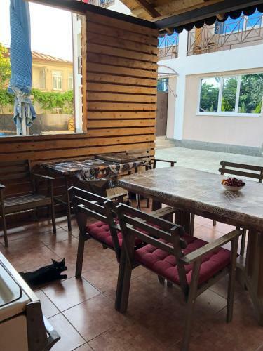 Hostal Guest House Zvanba