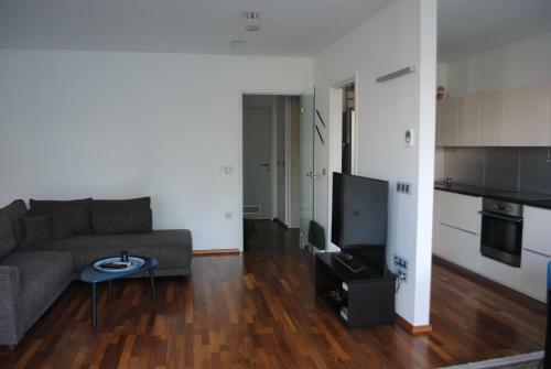 Sunrise Maribor Apartment With Private Parking
