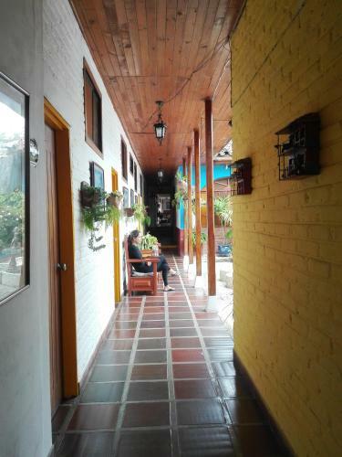 Hotel Alcarraza