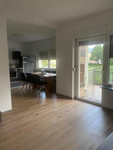 Apartment Mit Parkblick