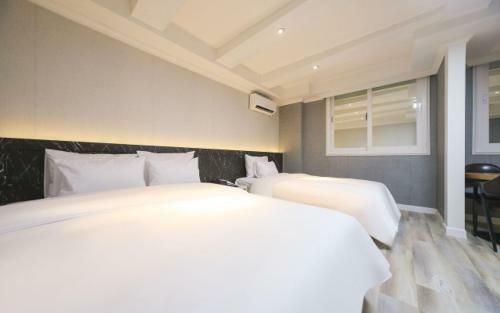 Munhwa Hotel