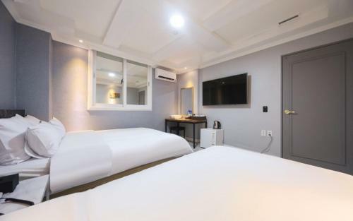 Munhwa Hotel