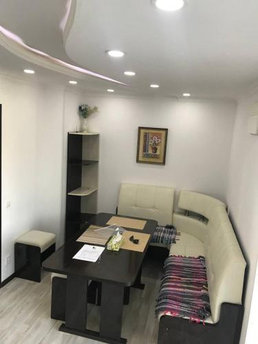 Apartamento 14-? ??????????, 32?, ???????: +7 771 257 62 53