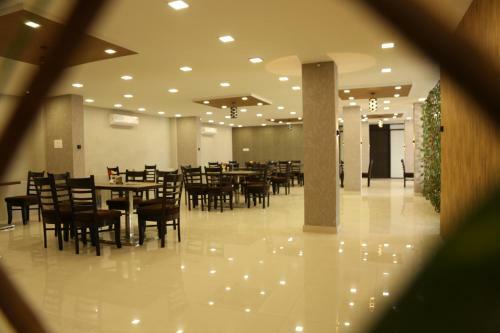 Hotel Green Club