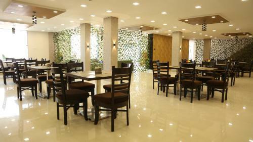Hotel Green Club