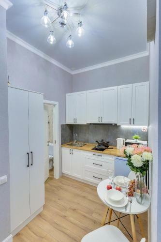 Apartamento Yourhouse Vernyi