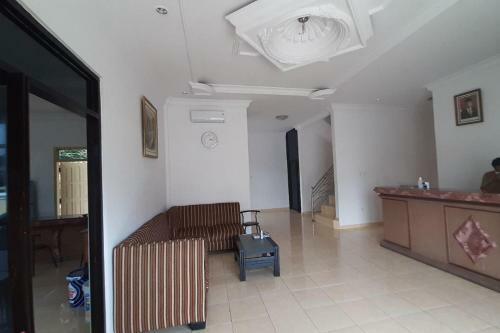Hotel Akbar Syariah Banyumas Redpartner