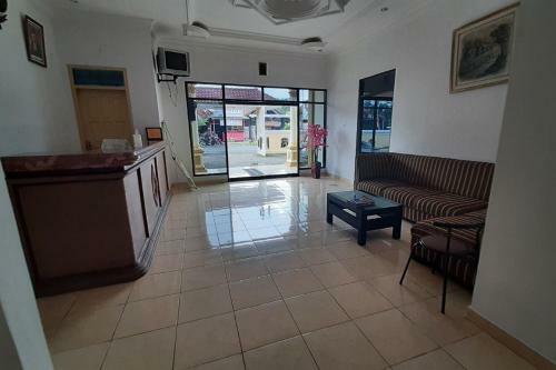 Hotel Akbar Syariah Banyumas Redpartner