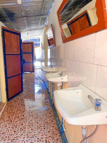 Albergue Vang Vieng Freedom Backpackers