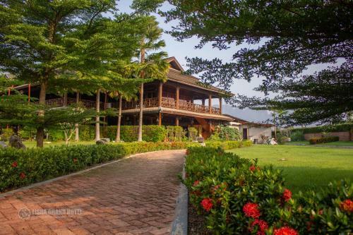Hotel Lisha Grandhotelvangvieng