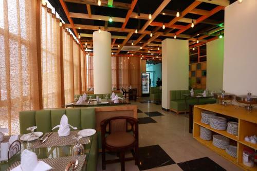 Jatra Grand Castle Hotel