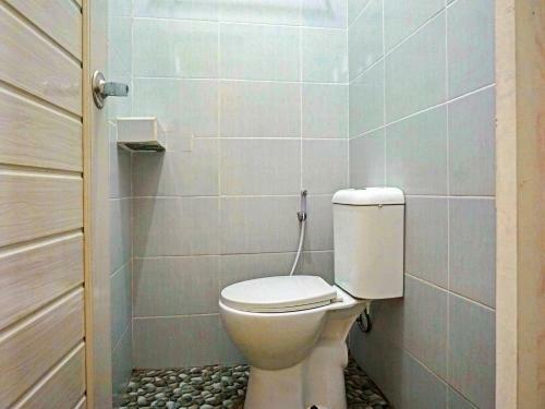 Hotel Spot On 91461 Saungawi Stay Syariah