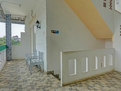 Hotel Spot On 91461 Saungawi Stay Syariah
