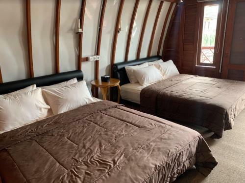 Ranca Bentang Villa & Resto Sunda