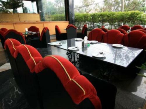13 Coins Hotel Ngam Wong Wan