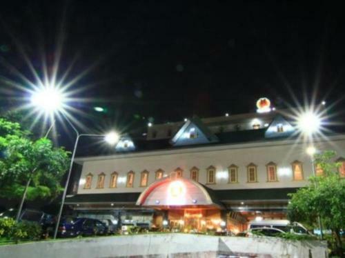13 Coins Hotel Ngam Wong Wan