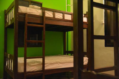Albergue 11 Happy