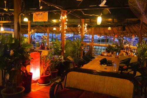 Albergue 11 Happy