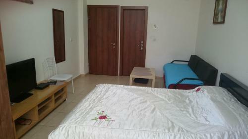 Nice Apartment Near The Sea