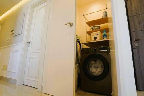 Hf Residence Luxury Apartment