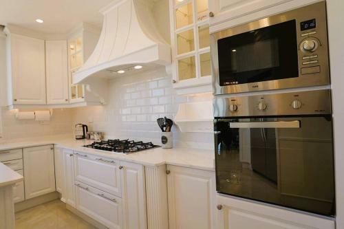 Hf Residence Luxury Apartment