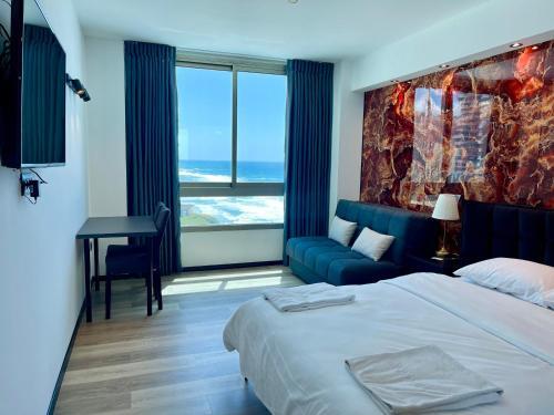 Carmel Holiday Apartments