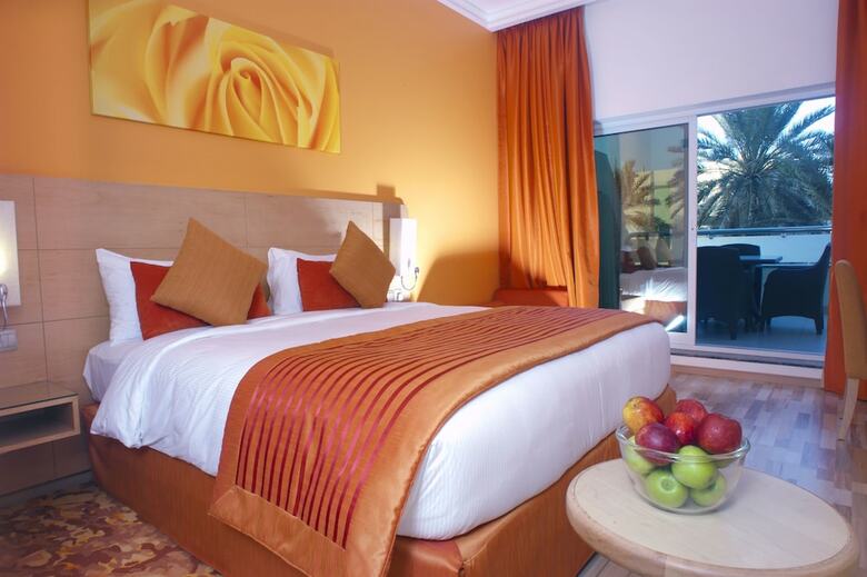 Al Khoory Executive Hotel, Al Wasl