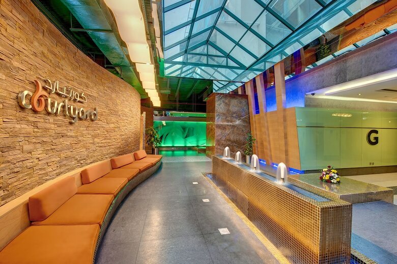 Al Khoory Executive Hotel, Al Wasl