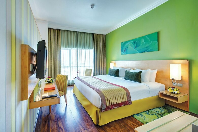 Al Khoory Executive Hotel, Al Wasl