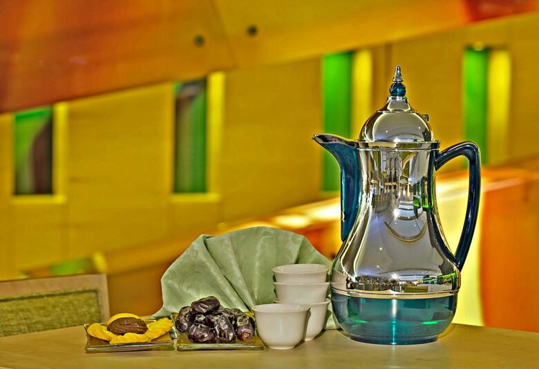 Al Khoory Executive Hotel, Al Wasl