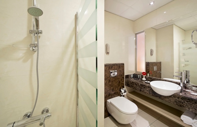 Al Khoory Executive Hotel, Al Wasl