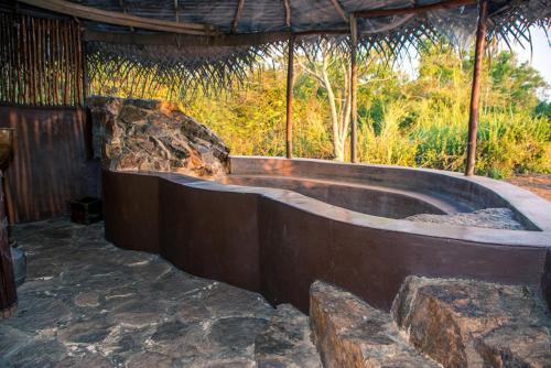 Lodge Cadjan Earth