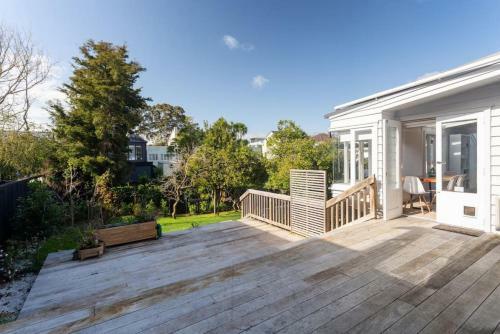 Quiet Herne Bay Home With 2 Bedrooms
